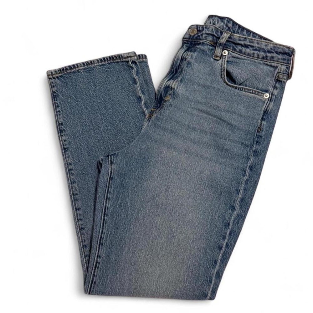 ✨ H&M High Waisted Straight Jeans 🛍️